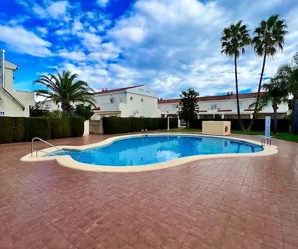 Adosado De 3 Els Poblets